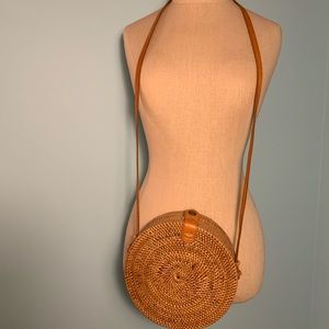 Round Wicker Crossbody